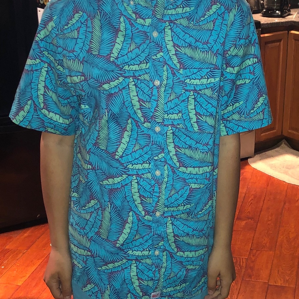Vineyard vines